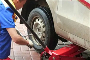 大场镇附近拖车24小时服务热线电话